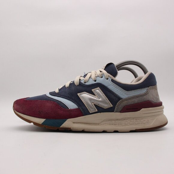 New Balance 997H Women\'s 9 B Men\'s 7.5 Blue Purple Training Sneaker CW997HWG